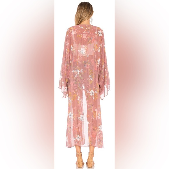 NWOT Tularosa “Prima” Pink Floral Kimono XS - Picture 2 of 8